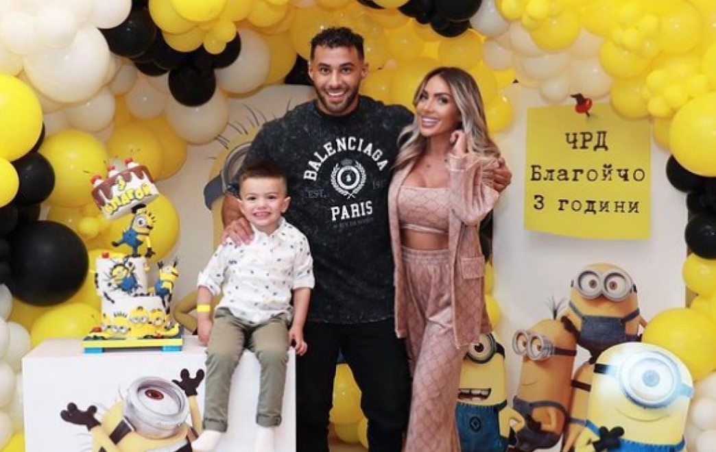 Благой Георгиев пропусна рождения ден на най малкия син Благой Златка